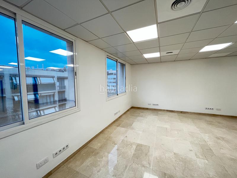 Foto d9375d5e-3e07-4c61-a2a1-4c5c8aefc12d. Location bureau avec chauffage dans La Nova Esquerra de l´Eixample Barcelona