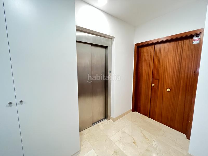 Foto 3f1e00ab-aeaa-4d9f-bf07-e704526ab01c. Miete büro mit heizung in La Nova Esquerra de l´Eixample Barcelona