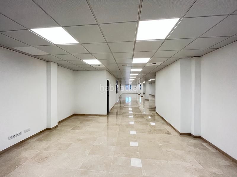 Foto 5f66cf6c-8f38-420c-83a9-03c0afe2df26. Miete büro mit heizung in La Nova Esquerra de l´Eixample Barcelona