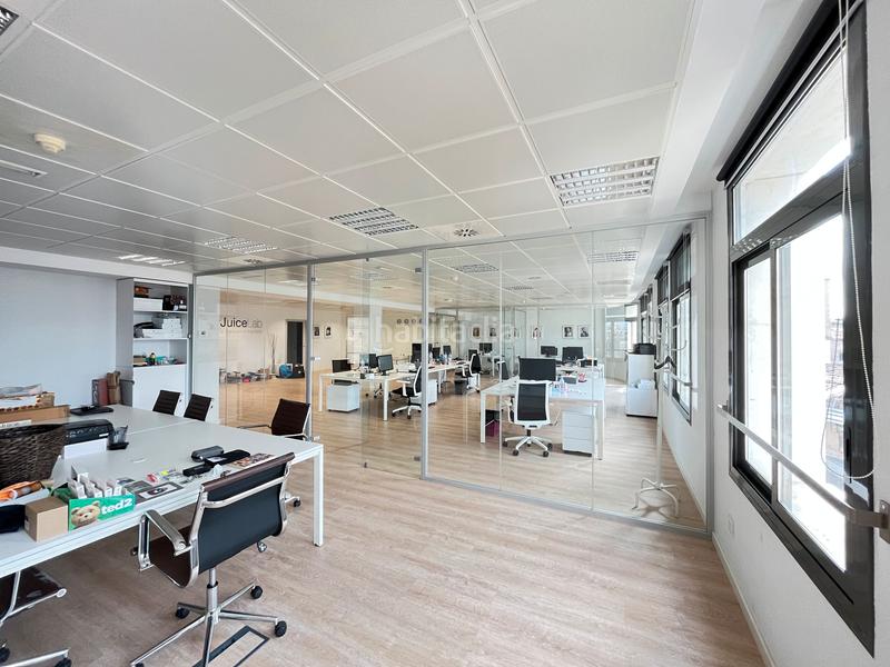 Foto 5d603801-0a07-411b-bfee-cec0d74289f6. Miete büro mit heizung in Gòtic Barcelona