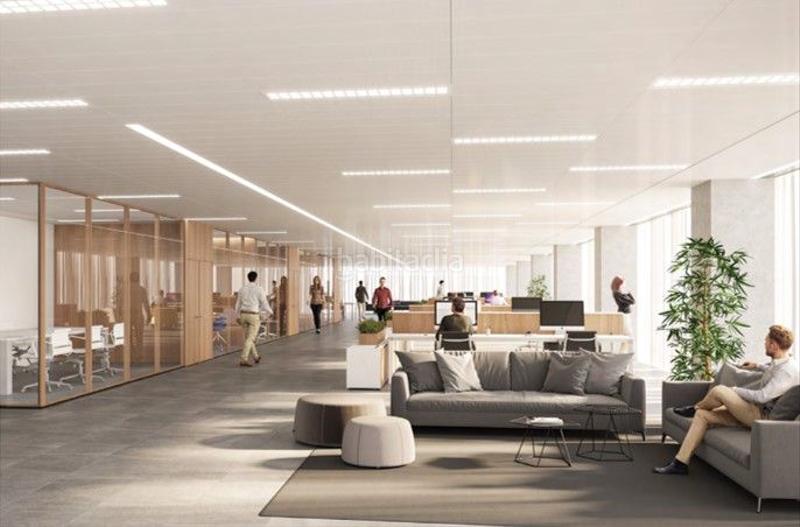 Foto f30aa7f8-5370-426d-ab90-5eaf0ad166c0. Location bureau avec chauffage parking dans Provençals del Poblenou Barcelona