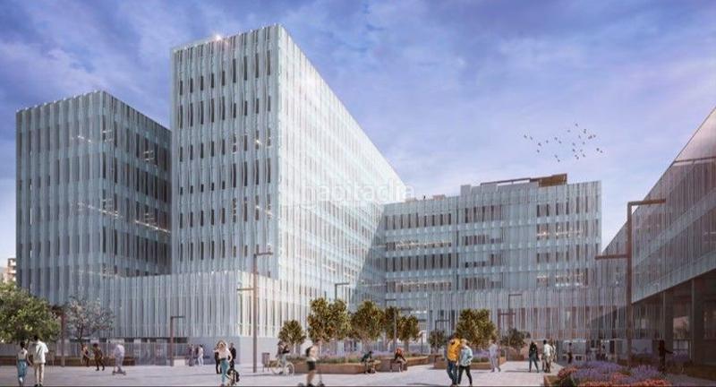 Foto 78b1d47c-0476-4a73-b36b-1edaa0c29d69. Rent office space with heating parking in Provençals del Poblenou Barcelona