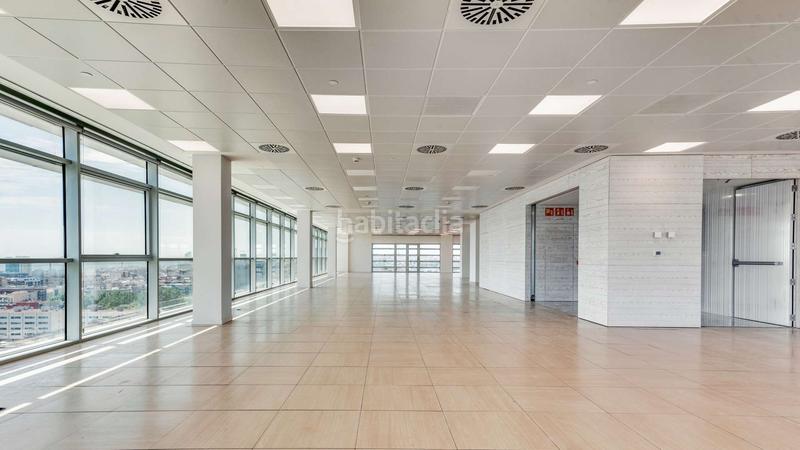 Foto 6bce2231-d159-4934-927a-b5ba865908d5. Alquiler oficina en Diagonal Mar i el Front Marítim del Poblenou Barcelona