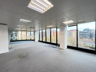 Location Bureau  Carrer general almirante