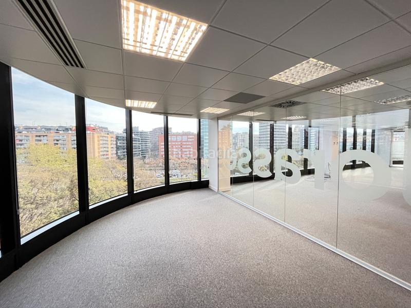 Foto 42f650c3-d699-4456-8939-b53ff4a107f8. Location bureau avec chauffage dans La Bordeta Barcelona