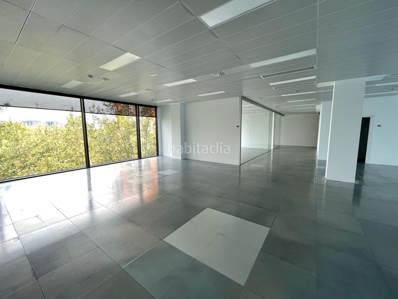 Foto 5a1fb845-7e44-434c-bc34-0393a431600b. Rent office space with heating in Diagonal Mar i el Front Marítim del Poblenou Barcelona