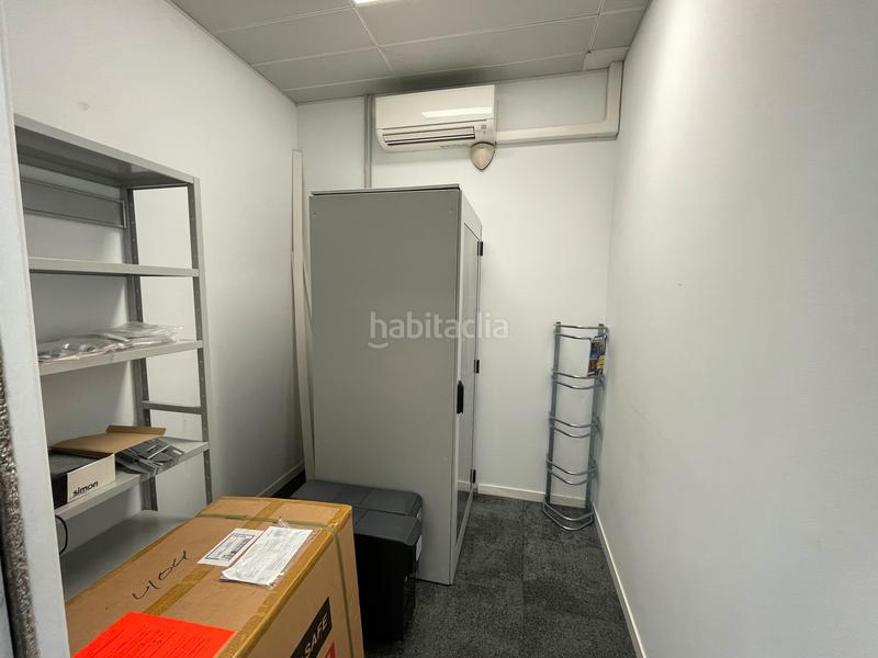 Foto e282aff8-2576-4d0a-aa05-9793481ae543. Rent office space with heating in Diagonal Mar i el Front Marítim del Poblenou Barcelona