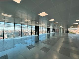 Lloguer Oficina  N/a. En distrito @22