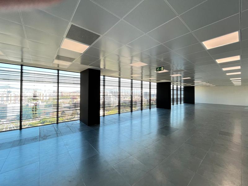Foto 411b74f0-5ef7-49cb-878e-fc1e70a745a9. Rent office space with heating in Poblenou Barcelona