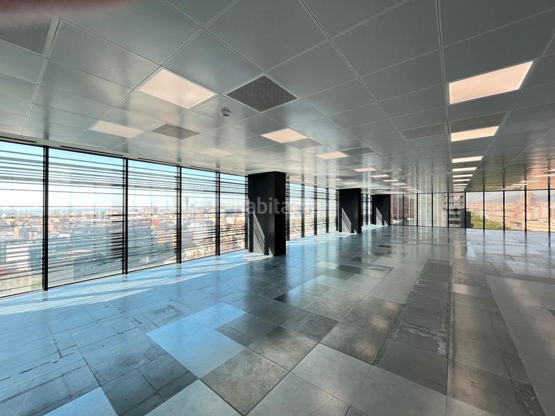Foto b2444158-f0ad-4509-aa3a-e2ef4698d2e5. Miete büro mit heizung in Poblenou Barcelona