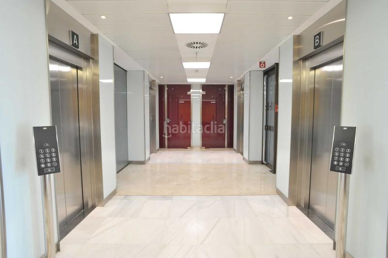 Foto baa98abf-98d2-43da-8c94-9b761146126b. Location bureau avec chauffage dans Centre Sant Just Desvern
