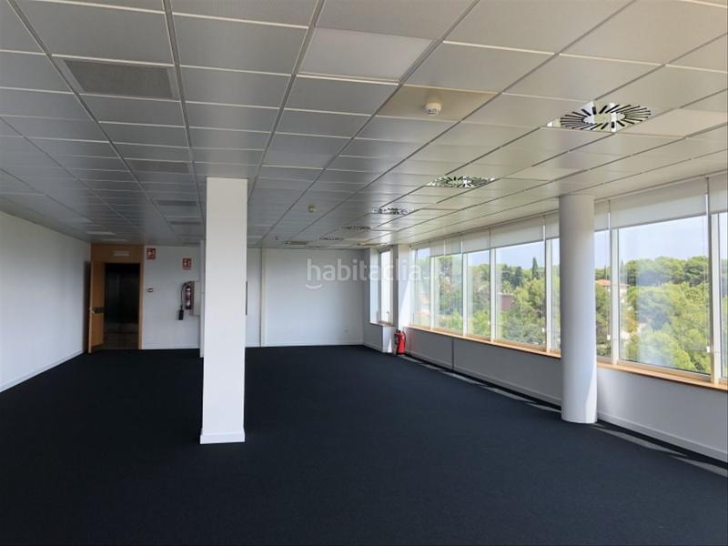 Foto 3bd7b0e4-b2ba-4747-b1ad-c16ec52ab7c8. Location bureau avec chauffage dans Volpelleres Sant Cugat del Vallès