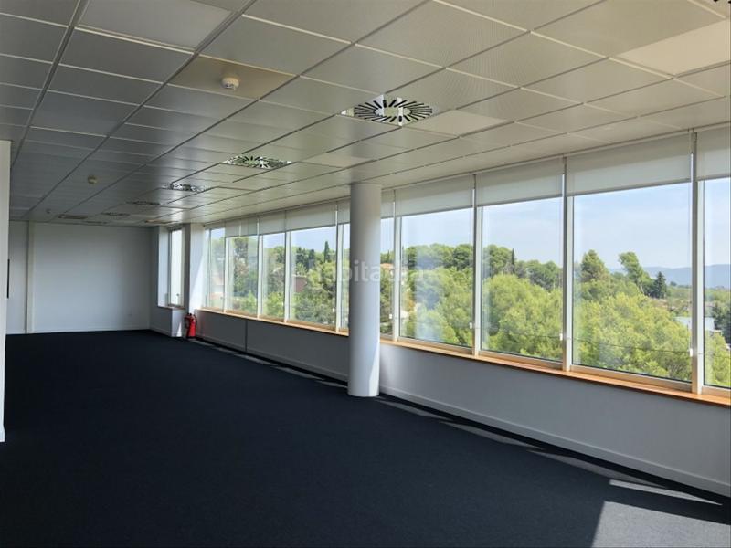 Foto a76166cd-e7f6-4b74-8396-f2cec3c552f4. Rent office space with heating in Volpelleres Sant Cugat del Vallès