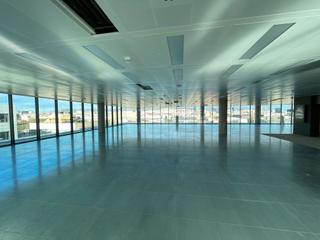 Rent Office space  Avinguda d'icària