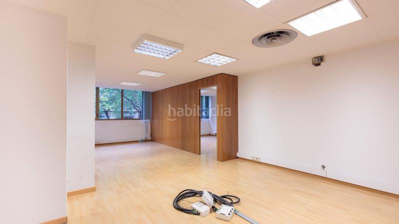 Foto 2d0ec0b9-25fc-40fd-91c3-a13360911f41. Miete büro mit heizung in La Nova Esquerra de l´Eixample Barcelona