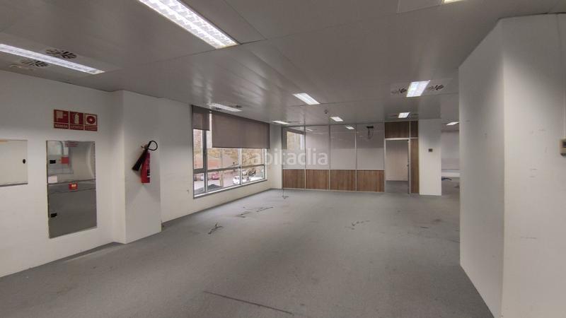 Foto 0f09b2c8-4d95-4891-b2d2-4266f28ec218. Affitto ufficio con riscaldamento in Provençals del Poblenou Barcelona