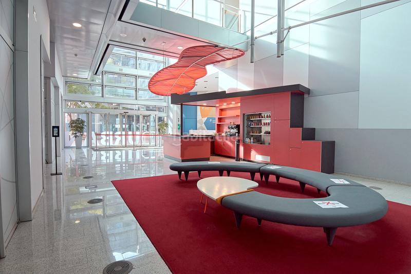 Foto 227f4ae9-7d75-4932-8c32-04ff3d5aa3ca. Miete büro mit heizung in El Parc i la Llacuna del Poblenou Barcelona