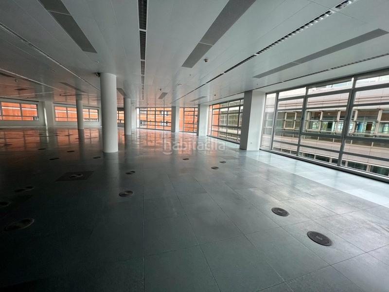 Foto 8e4d2a4a-cbd7-41e8-9311-7423706483dd. Rent office space with heating in El Parc i la Llacuna del Poblenou Barcelona