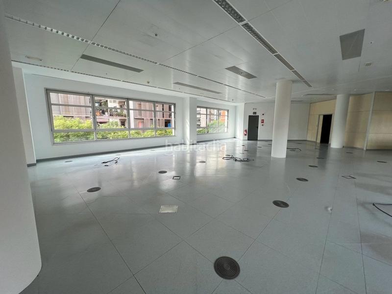 Foto bae428fc-6f75-468f-bbff-10380b3c41d7. Rent office space with heating in El Parc i la Llacuna del Poblenou Barcelona