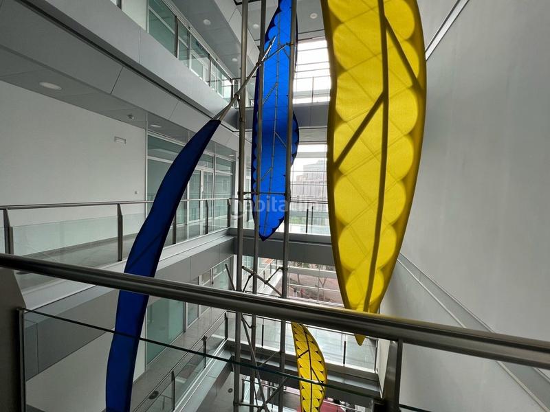 Foto c49bc595-a819-482d-947e-df3d662067bc. Lloguer oficina amb calefacció a El Parc i la Llacuna del Poblenou Barcelona