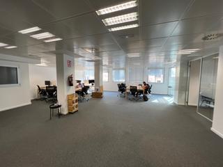 Location Bureau  Avinguda de josep tarradellas