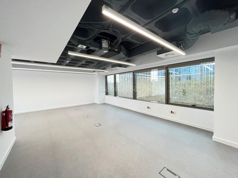 Foto 6ea0fe49-a2ed-49af-a292-7f2a65758115. Rent office space with heating in El Parc i la Llacuna del Poblenou Barcelona
