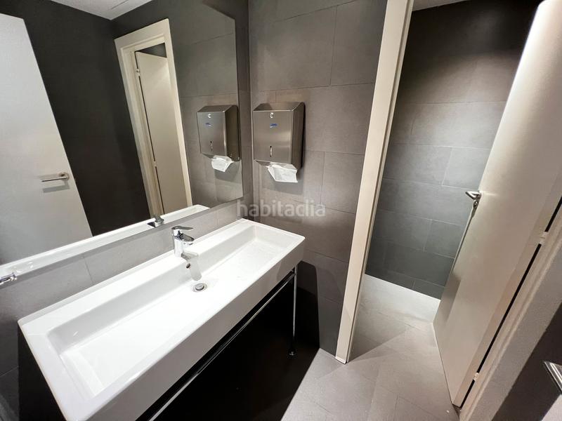 Foto edec2177-f81f-4338-a553-98ae514719c0. Miete büro mit heizung in Dreta de l´Eixample Barcelona