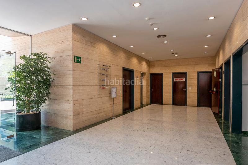 Foto 05b97043-de5d-4217-a333-0430c8b7b08e. Location bureau dans Almeda - El Corte Inglés Cornellà de Llobregat