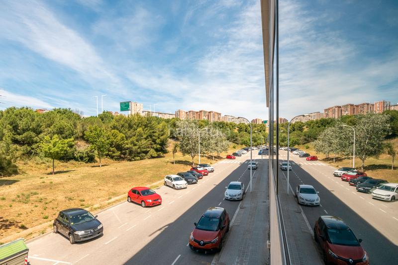 Foto 1521ba12-3a64-4063-9d19-97ffd88383c6. Miete büro in Almeda - El Corte Inglés Cornellà de Llobregat