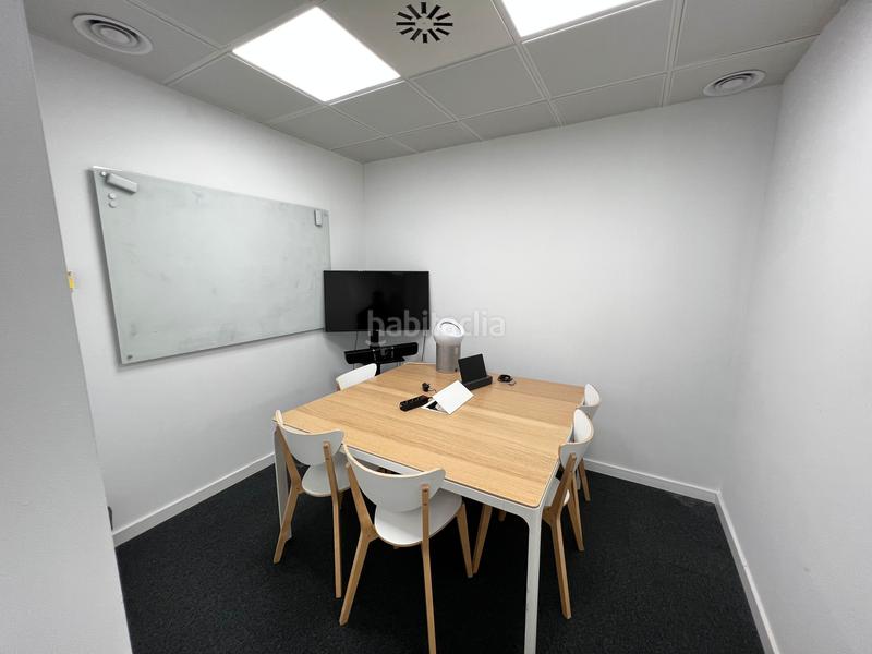 Foto 16d2e86e-e664-4bd7-bbe9-5a8e379404b5. Miete büro mit heizung in Gòtic Barcelona