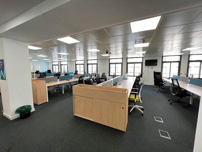 Foto fd00d429-7173-40a0-891f-e6768d5acb53. Miete büro mit heizung in Gòtic Barcelona