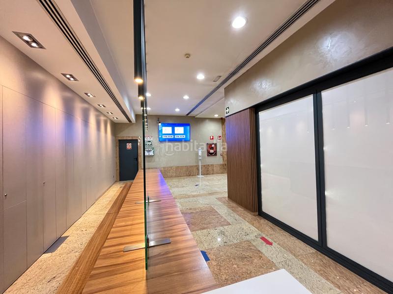 Foto 86b767e6-42b5-4732-8086-fa5927da5952. Rent office space with heating in Gòtic Barcelona