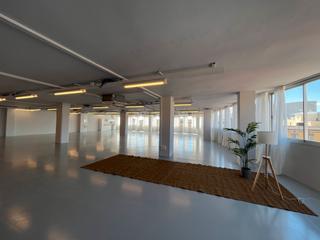Location Bureau  Carrer de pere iv