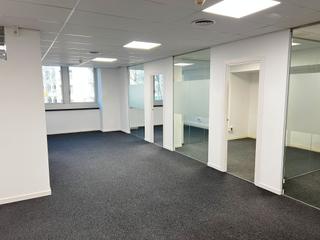 Location Bureau  Avinguda diagonal