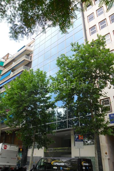 Foto d1aff16e-e154-4dec-aa82-3b659400955b. Rent office space with heating in La Nova Esquerra de l´Eixample Barcelona