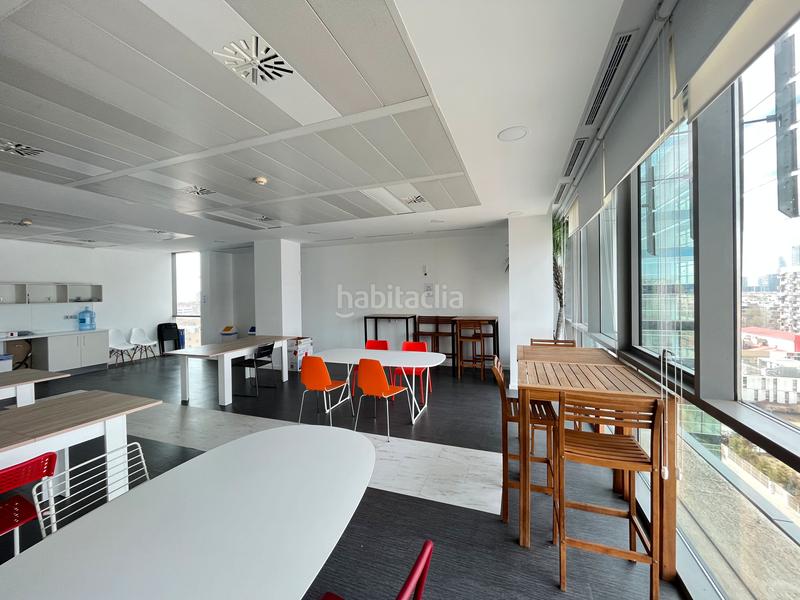 Foto ec0a8aa9-cd40-4f19-ab6e-046fc1c42ad5. Miete büro mit heizung in Diagonal Mar i el Front Marítim del Poblenou Barcelona