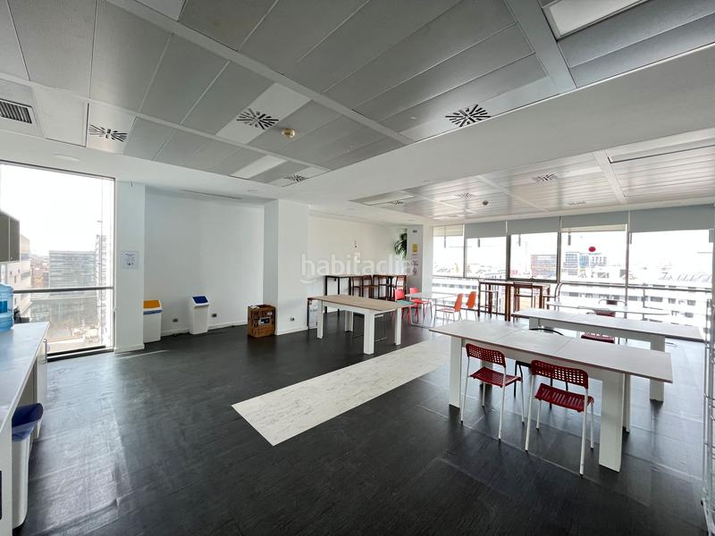 Foto 938624e5-5ce7-41ab-81bf-ccc0236da5c2. Rent office space with heating in Diagonal Mar i el Front Marítim del Poblenou Barcelona