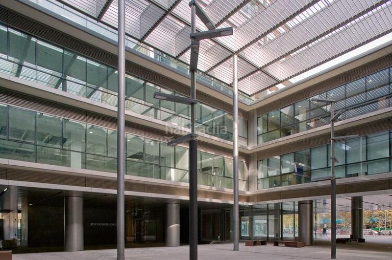 Foto d5d29136-2dc4-4e0b-a09b-ebbe12300d17. Rent office space with heating in Diagonal Mar i el Front Marítim del Poblenou Barcelona