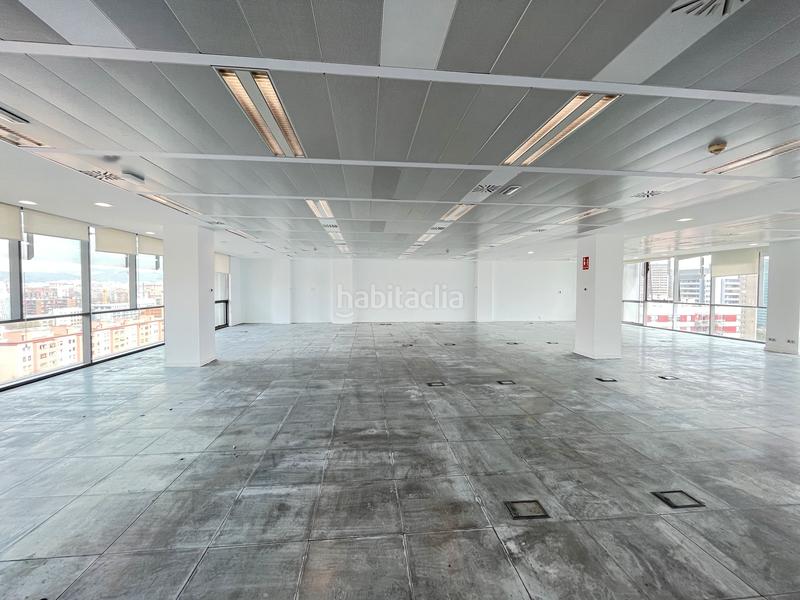Foto f70c90a7-ec49-4cc2-804b-deb8387dc6b5. Rent office space with heating in Diagonal Mar i el Front Marítim del Poblenou Barcelona