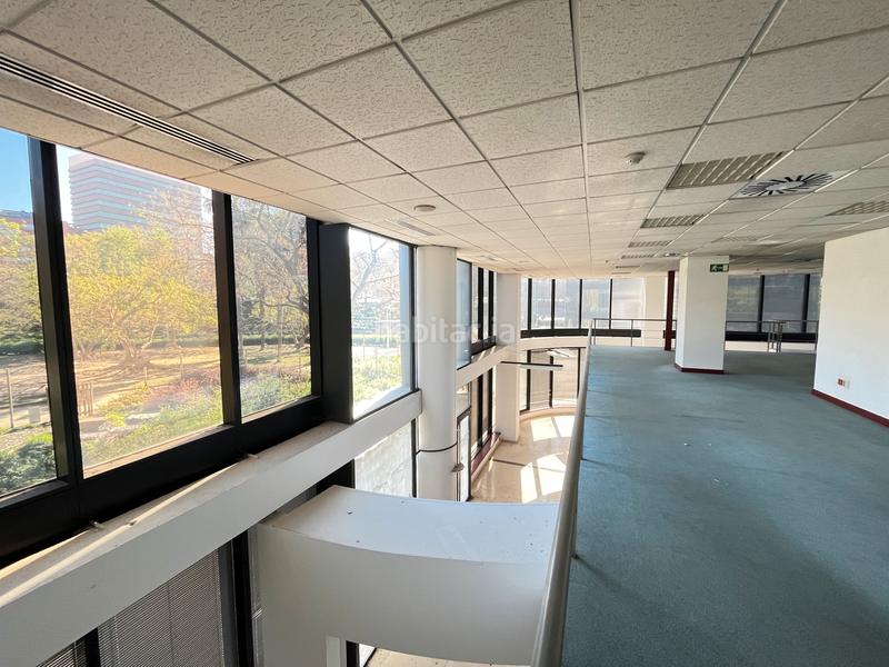 Foto 0093c4f8-eee7-4a12-b486-20169f5afc04. Rent business premise in La Bordeta Barcelona