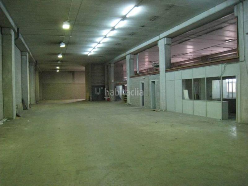 Foto 0ff17c2d-426d-46ff-b62e-cca18b61762b. Fabrikhalle in Provençals del Poblenou Barcelona