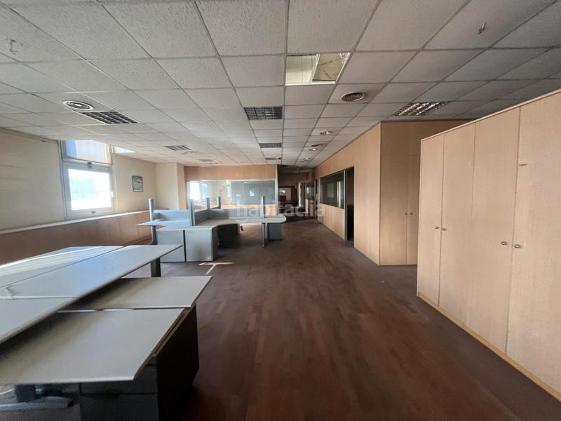 Foto 88898bf9-fce1-4cb4-bbe3-1270014df700. Fabrikhalle in Provençals del Poblenou Barcelona