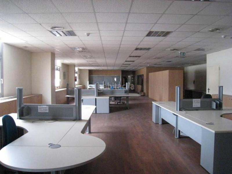 Foto b05b774a-2cb6-437a-a9e1-2e9398f791ef. Fabrikhalle in Provençals del Poblenou Barcelona