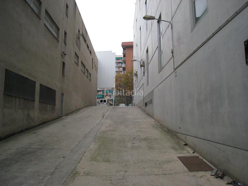 Foto d7ca7077-0bae-4a43-a132-310ac495fe18. Fabrikhalle in Provençals del Poblenou Barcelona