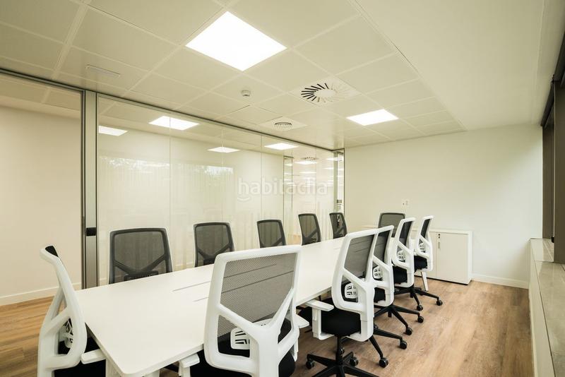 Foto 870933eb-0bfa-4390-965b-0fd05dfce2ab. Miete büro mit heizung in El Parc i la Llacuna del Poblenou Barcelona