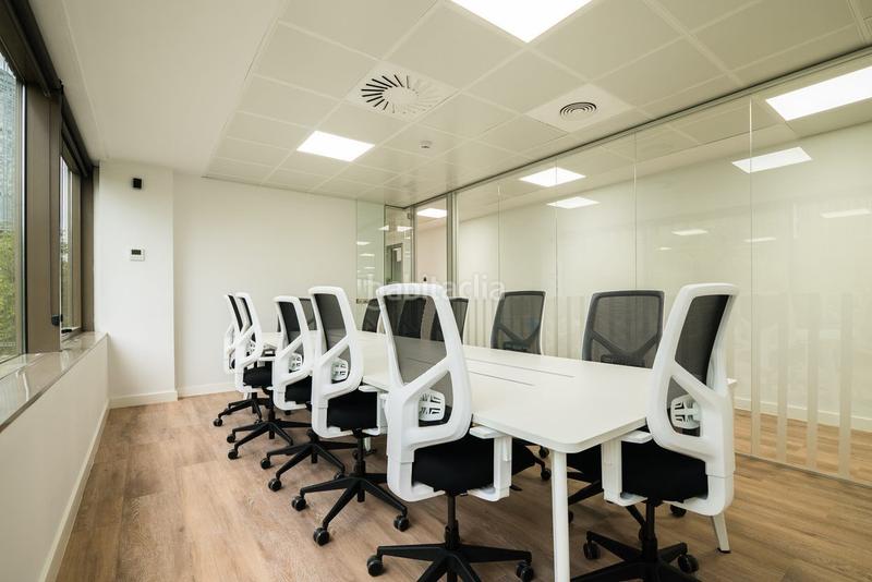 Foto 146a2f45-4568-4238-9ade-d483dbda2602. Affitto ufficio con riscaldamento in El Parc i la Llacuna del Poblenou Barcelona