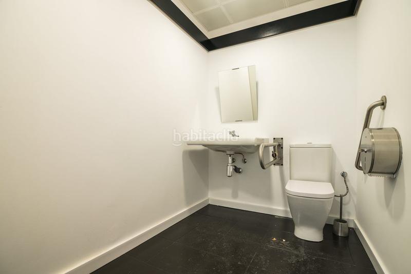 Foto 7c26d5a1-7879-42e5-9728-5f44563dbac8. Affitto ufficio con riscaldamento in El Parc i la Llacuna del Poblenou Barcelona