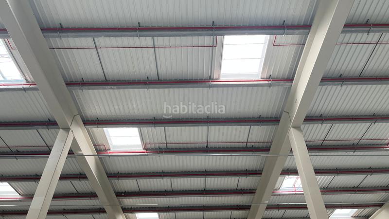 Foto a9c489fb-f5b6-4ce6-9a61-e358aff4bd76. Location bâtiment à usage industriel avec chauffage dans Esparreguera