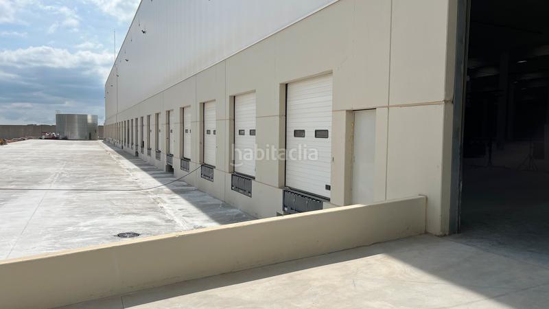 Foto 31cd3577-c41e-4885-8c7a-6f16b833c0c0. Miete fabrikhalle mit heizung in Can Vinyals Esparreguera