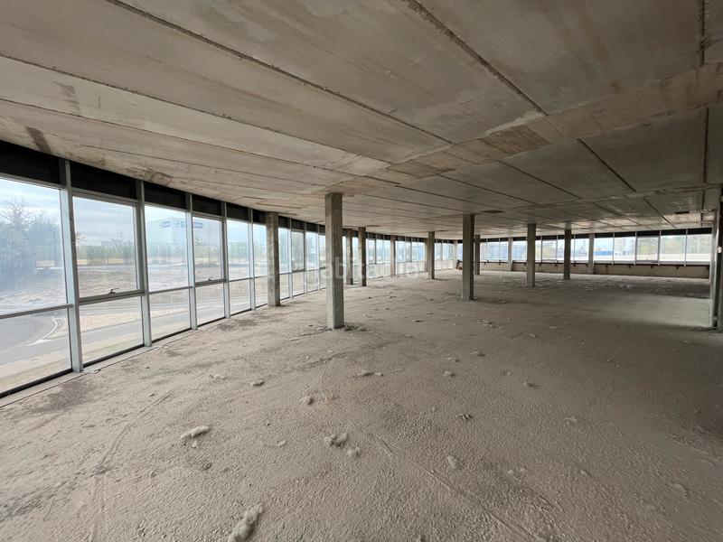 Foto 139296ef-ee65-402f-99b4-35c6e820e076. Lloguer edifici a Bellpuig